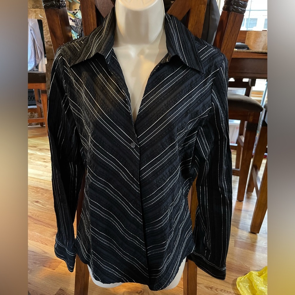 Sandra Ingrish, size 12 blouse, like new